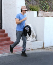 Ian Somerhalder - Leaving Nikki Reed's house in Los Angeles (July 25, 2014) - 25xHQ Wusg6BsM